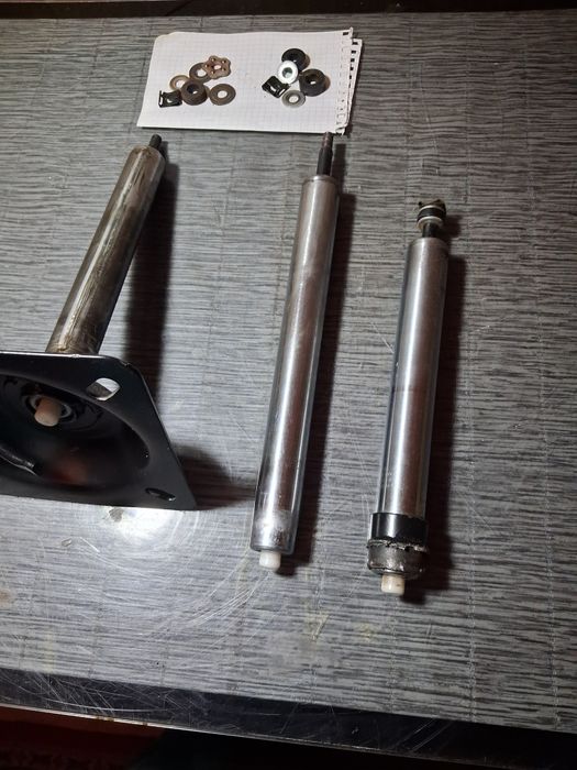 Газлифты для офисного кресла.