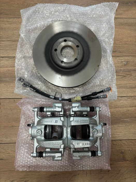 Set fata / spate placute frana cu etrieri + discuri FORD PUMA ST