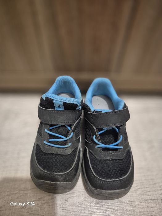 Детски обувки 27