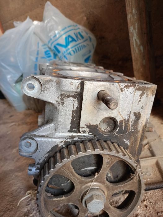 Галовка пассат б3 2 обем