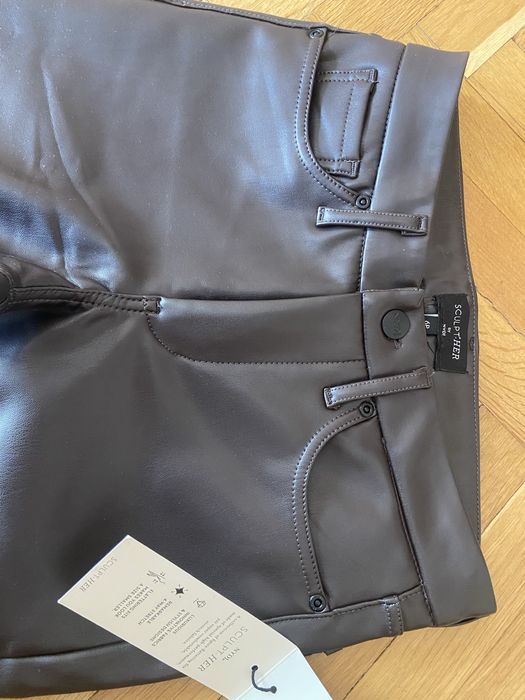 Кожени панталони