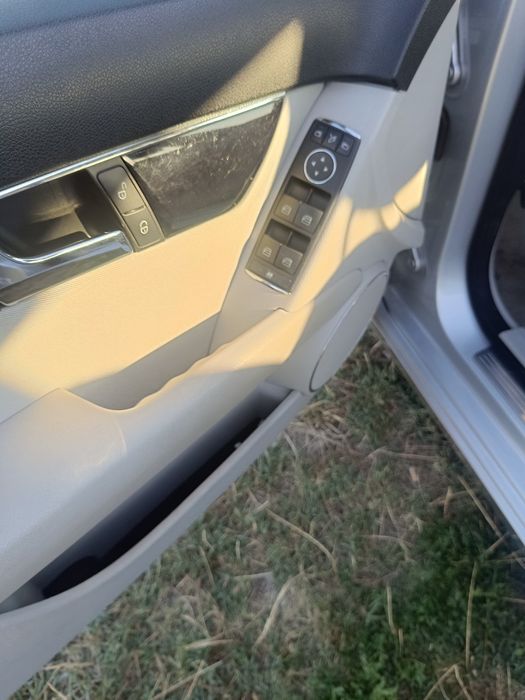 Мерцедес W 204 FACE C 180 компресор. Нов внос.