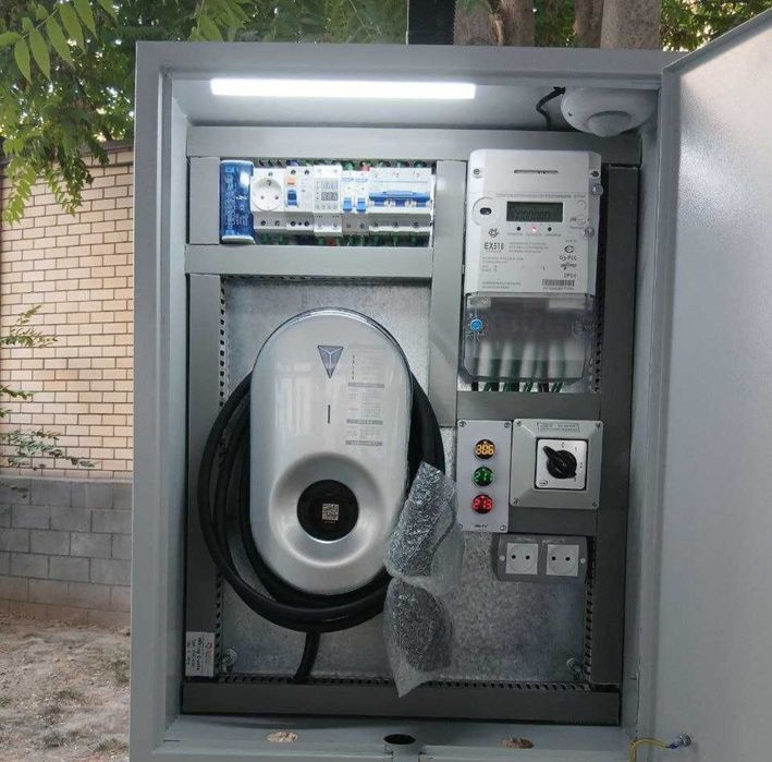 Установка зарядный устройства для электромобилей