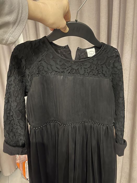Черное платье для девочки
