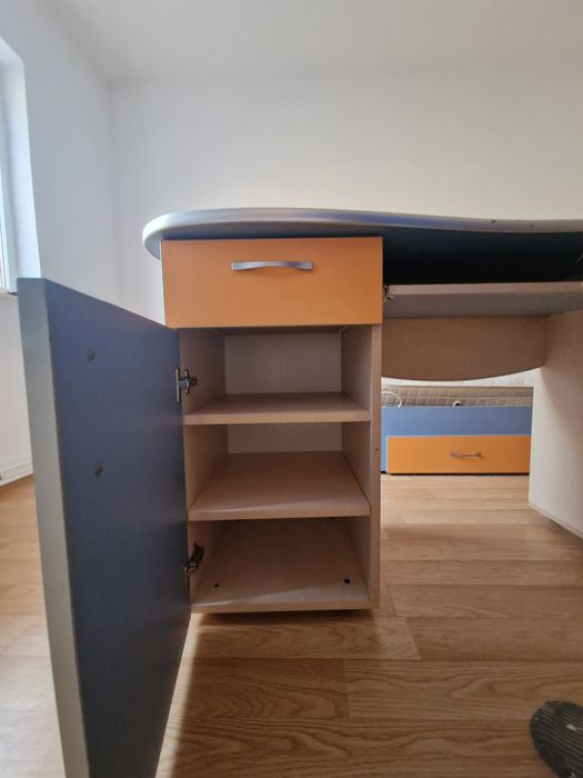 Birou 1.55m x 0.36m x 0.89m