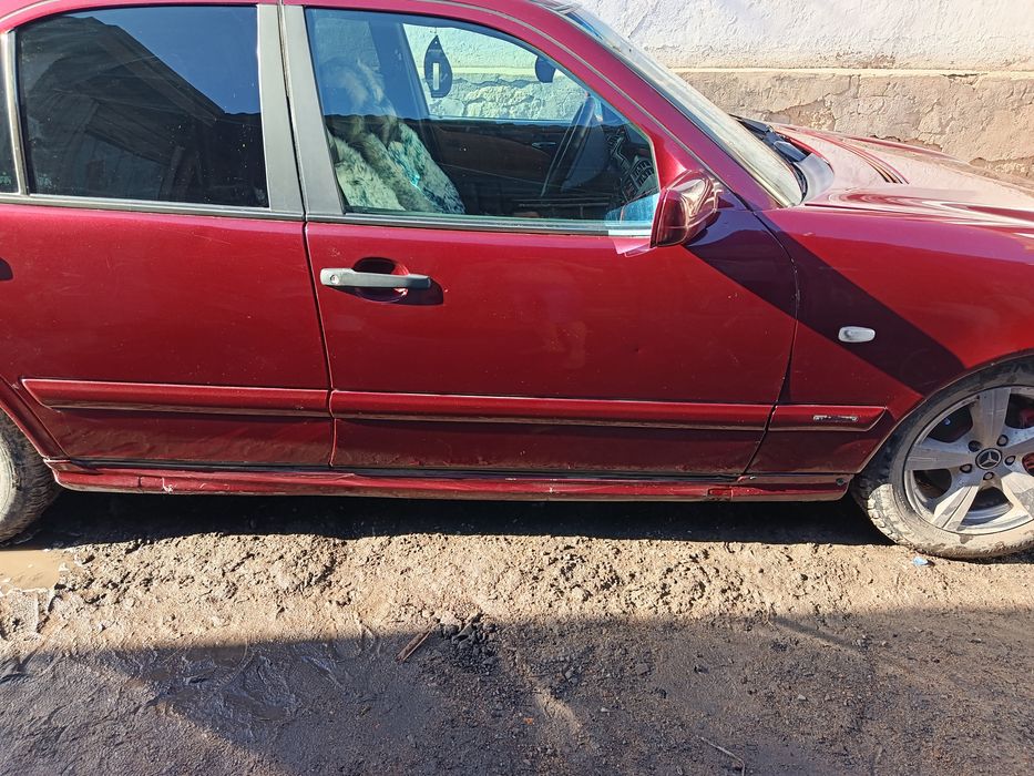 Продам Мерседес w210