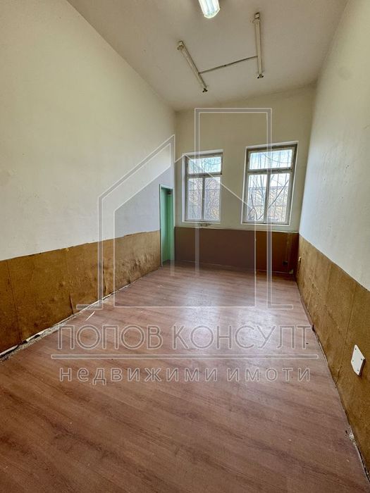 Дава се под наем Офис в Пловдив, Кючук Париж - 20 кв.м за 99.45 € - Снимка #1