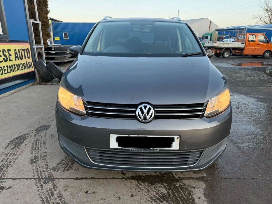 Dezmembrez / Dezmembrari / Piese Vw Touran 1.6 tdi CAY 2010-2015