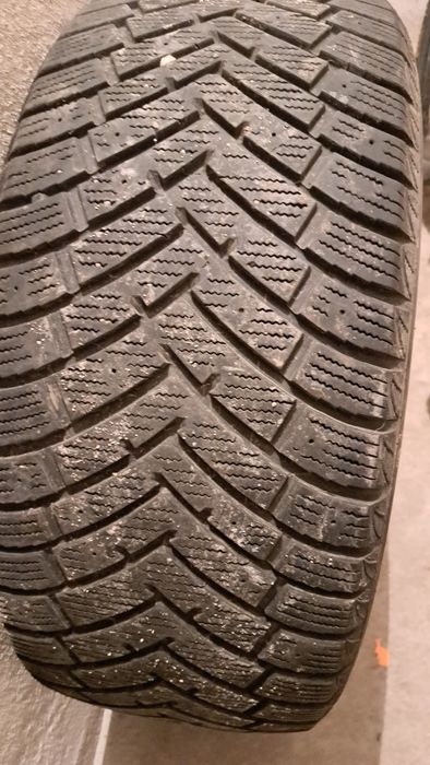 Зимни гуми 275 45 20