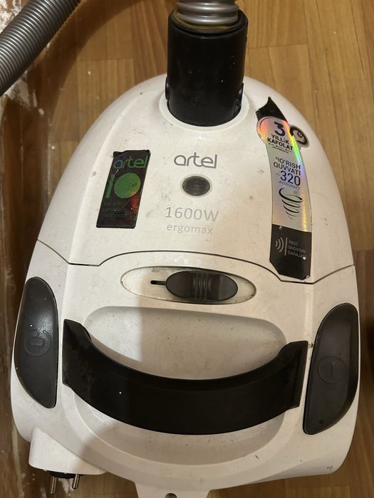 Пылесос топовый супер.