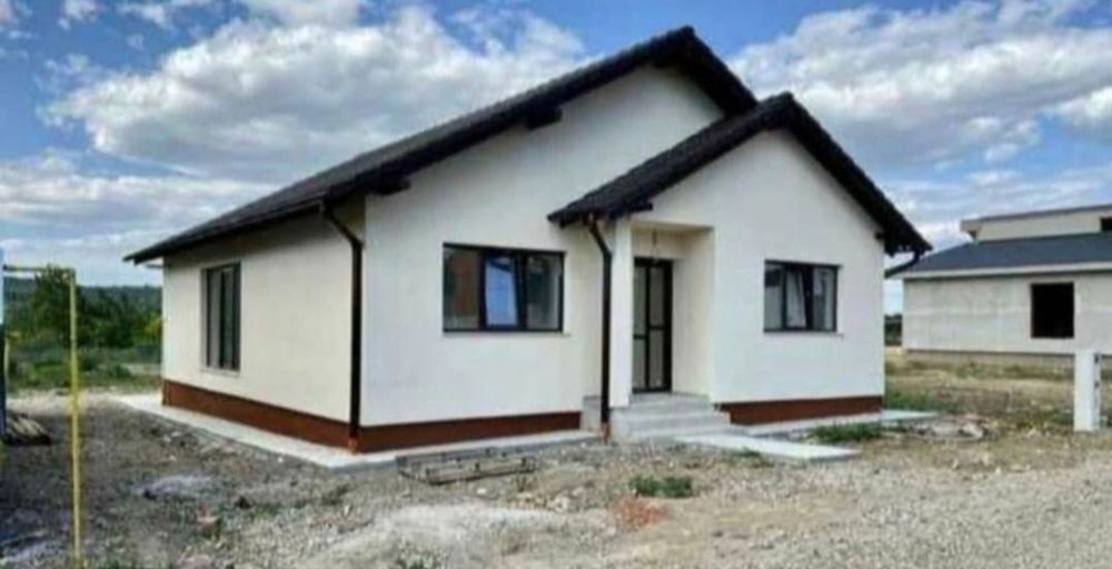 Vând case modulare/cabane turistice foișoare etc