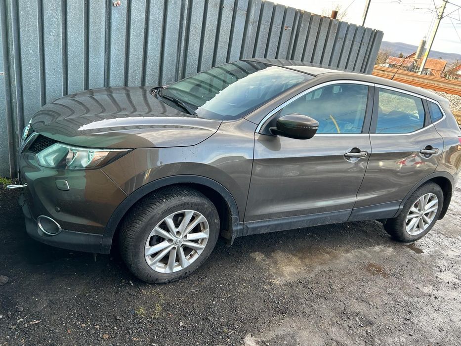 Nissan Qashqai j11