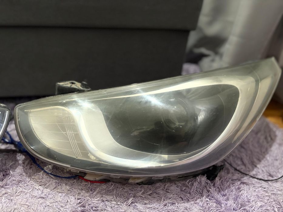 Продам фары Hyandai Accent 2013г
