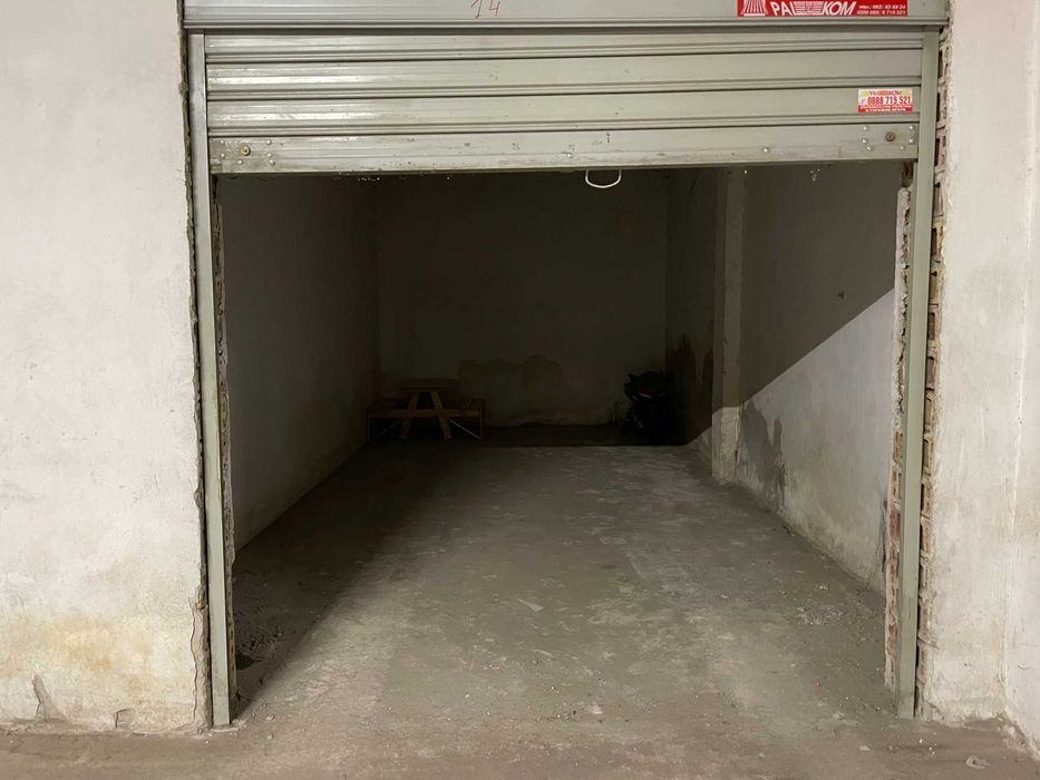 Продава се Четиристаен апартамент в Велико Търново, Стара част - 158 кв.м за 1361 €/кв.м - Снимка #23