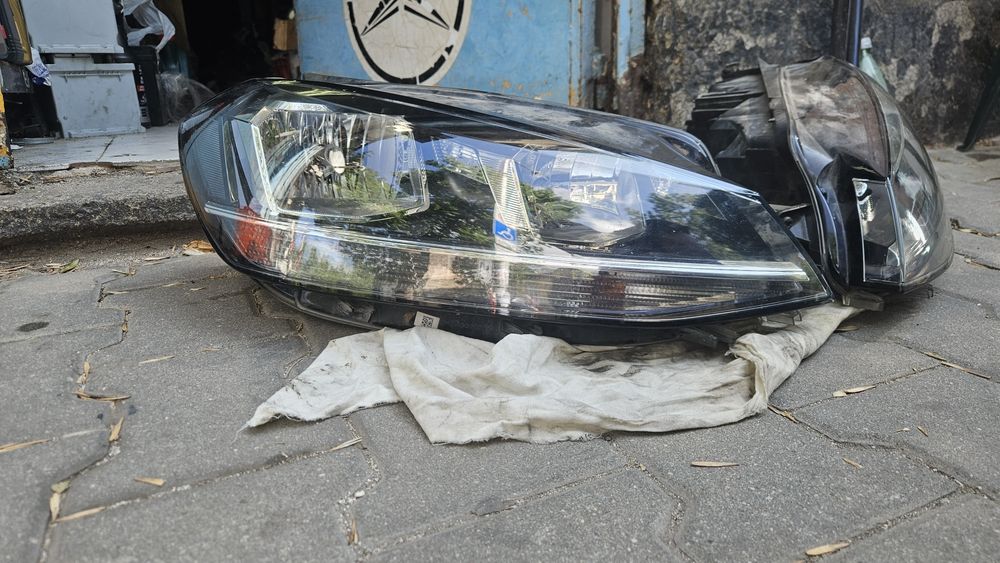 HELLA Ляв и Десен фар за  Фолксваген Голф 7/Volkswagen Golf 7