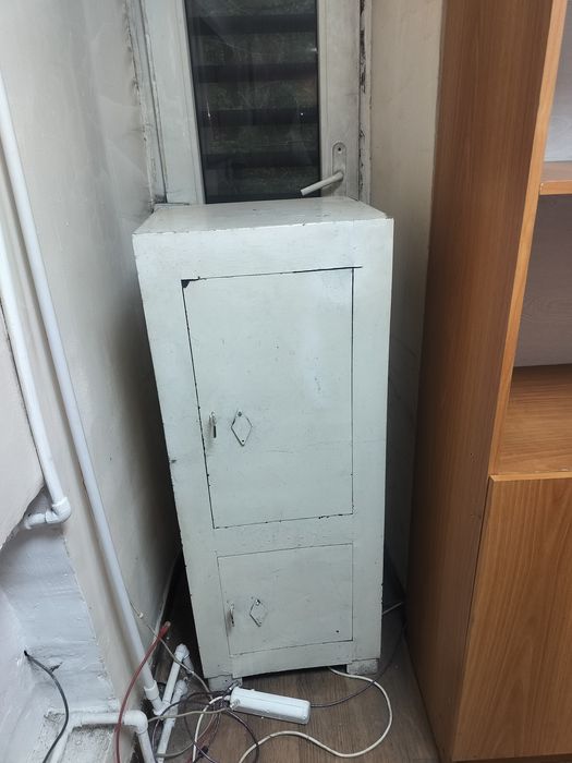 Продам сейф хорошом состояние