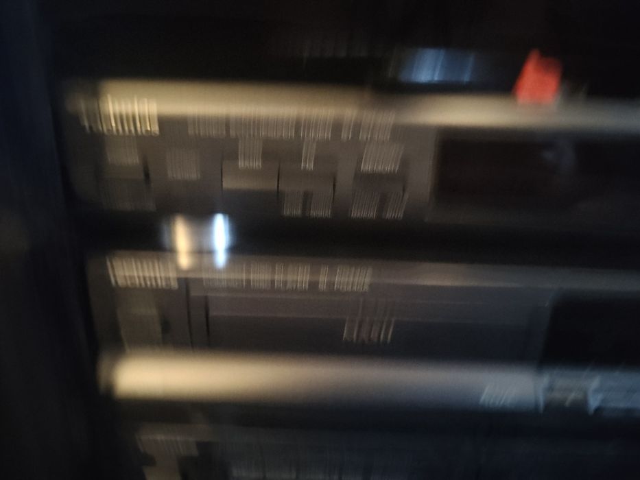 Linie technics cu Rack și boxe bonus