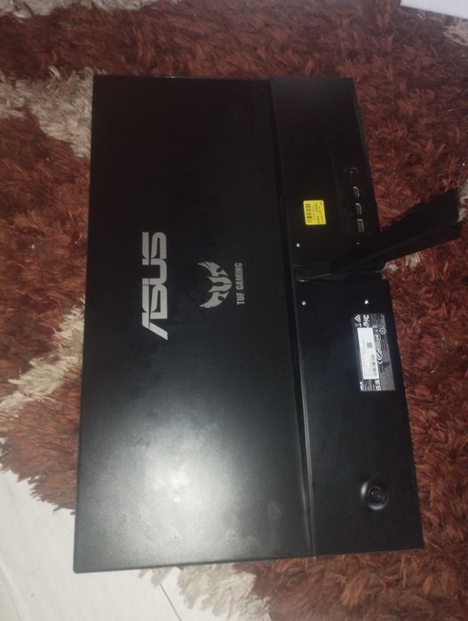 Vând monitor pentru gaming