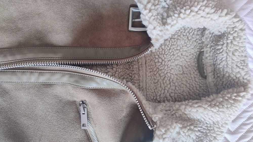 Мъжко яке М бежаво