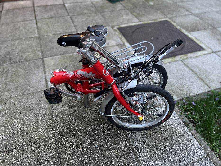 Bicicleta Pliabila Giant ideala pentru copii