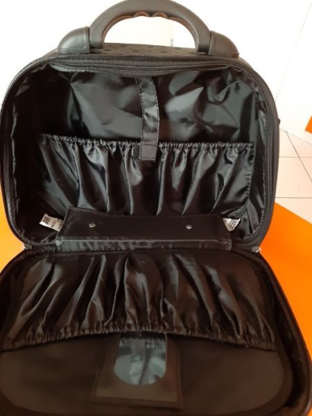 Дамска чанта