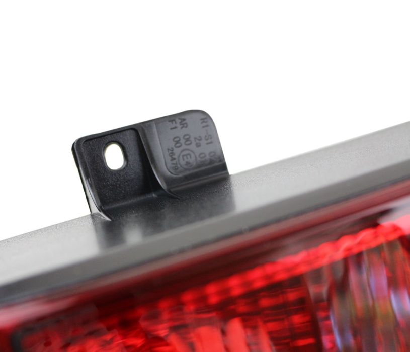 Стопове Стоп Задни Светлини Е4-марк за MERCEDES VIANO VITO W639 2003-