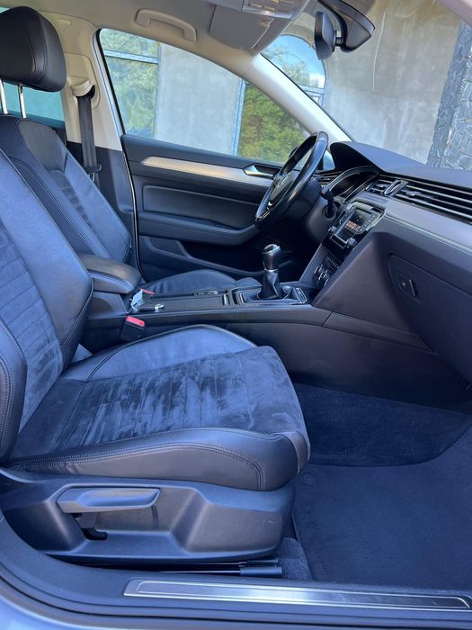 Rent Închirieri auto mici și dube persoane