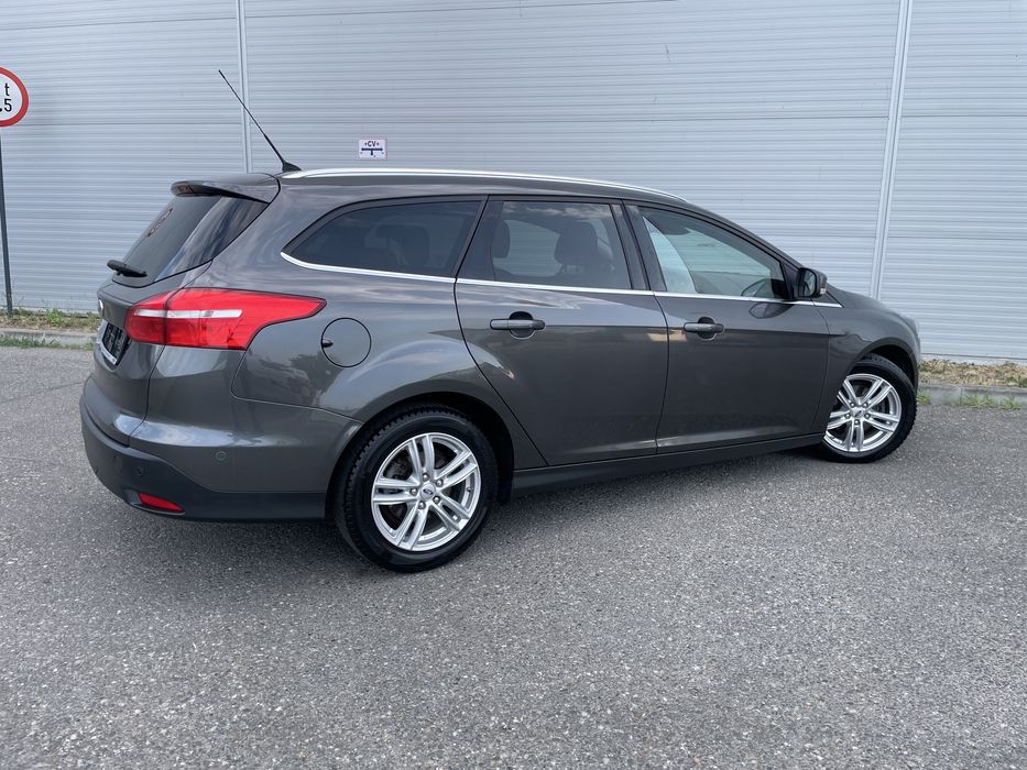 FORD Focus 2015 — imagine 4