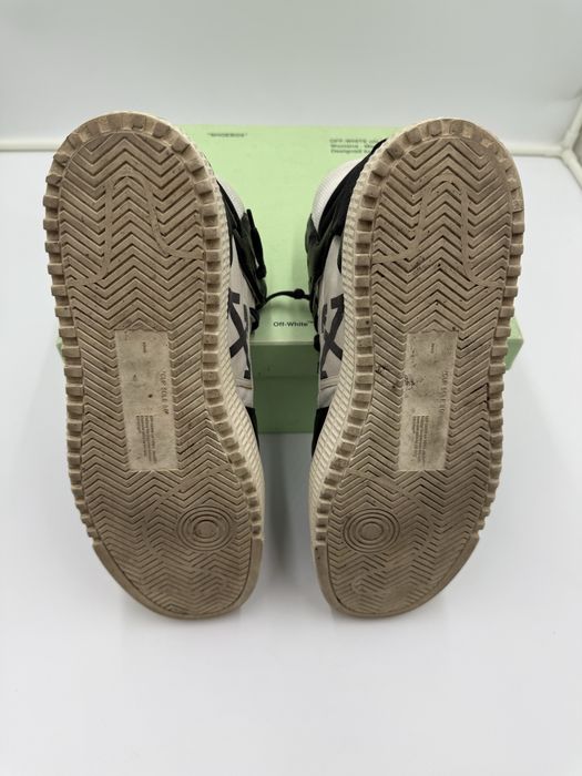 Sneakersi Off White Court 3.0 - marimea 45 - originali