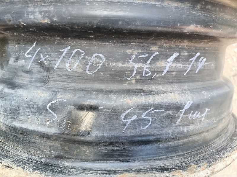 Продам оригинальный металлический диск на Honda