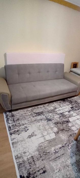 Разтегателен диван -  за хол или дневна
