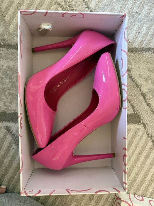 Продаются туфли/каблуки