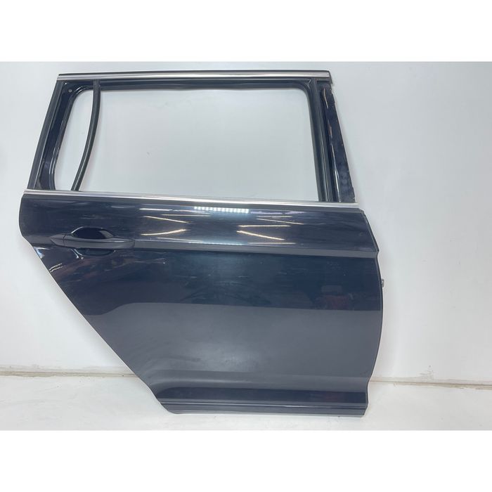 Задна дясна врата за vw passat b8 - 3g9833312f