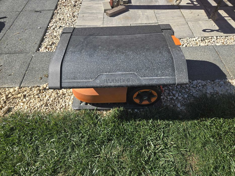 Robot gazon WORX Landroid M500 Plus WR165E + ACS + Off-Limits + roți WA0952