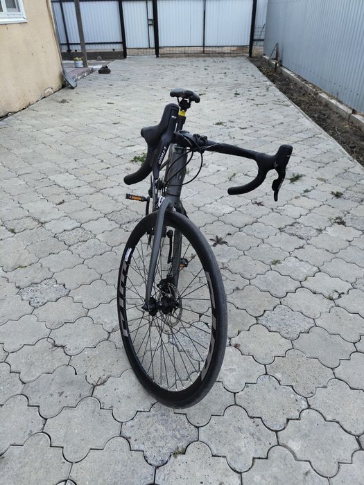 Срочно продам шоссейный велосипед