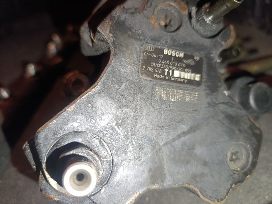 Injector injectoare 530d 218 cai pompa R90