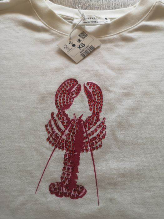 Нова дамска тениска Reserved, размер XS