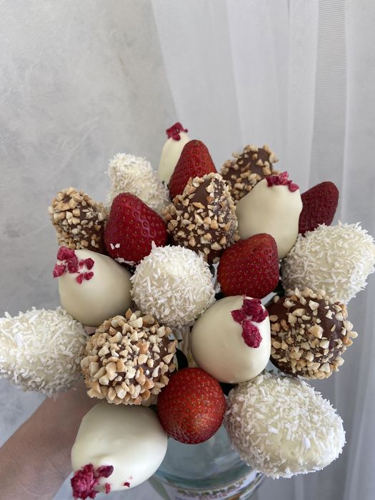 Букет клубника в шоколаде