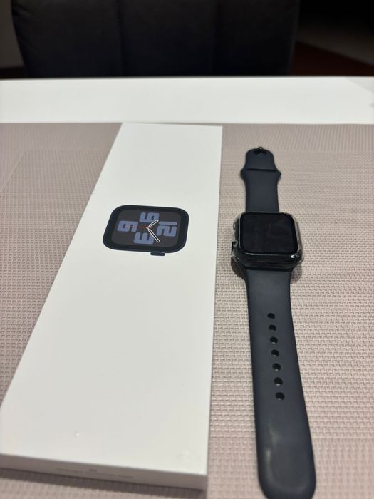 Apple Watch SE2 in stare buna