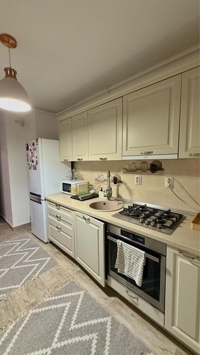 Apartament 2 camere de inchiriat Green Residence