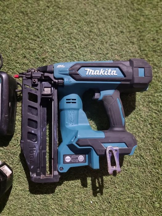 Pistol cuie makita dbn 601