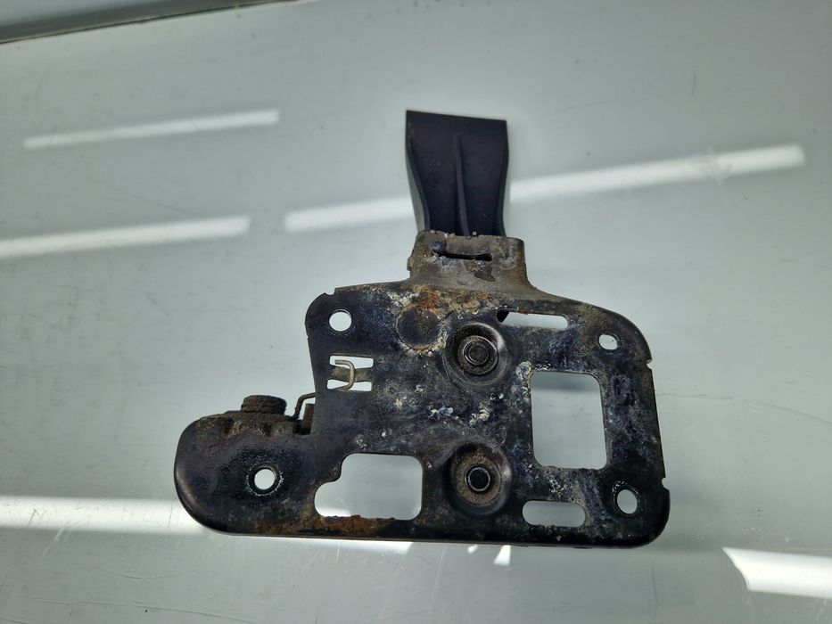 Maner deschidere capota AUDI A4 (8K5, B8) Avant [Fabr 2008-2015] 8T082