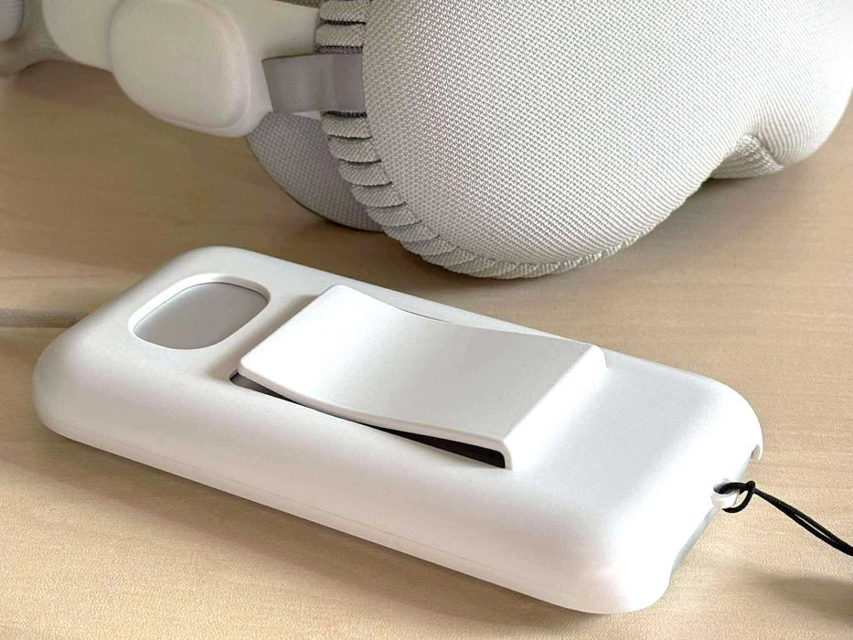 Бартер! Apple Vision Pro VR + Apple Travel Case