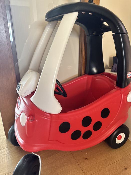 Masinuta buburuza little tikes