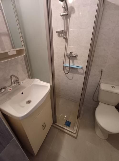 Дава се под наем Тристаен апартамент в София, Гео Милев - 95 кв.м за 750 € - Снимка #9