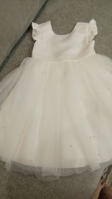 Продам платье для девочки