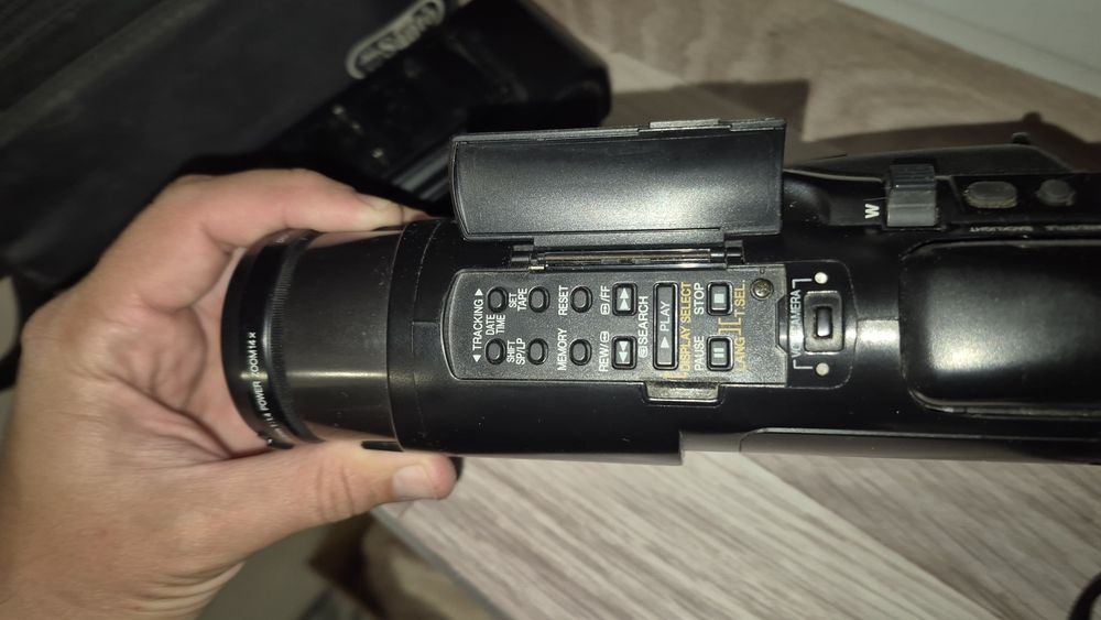 Видеокамера Panasonic NV-RX10EN