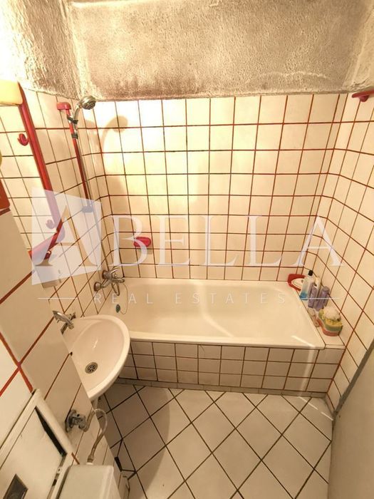 Продава се Тристаен апартамент в София, Сухата река - 91 кв.м за 1177 €/кв.м - Снимка #12