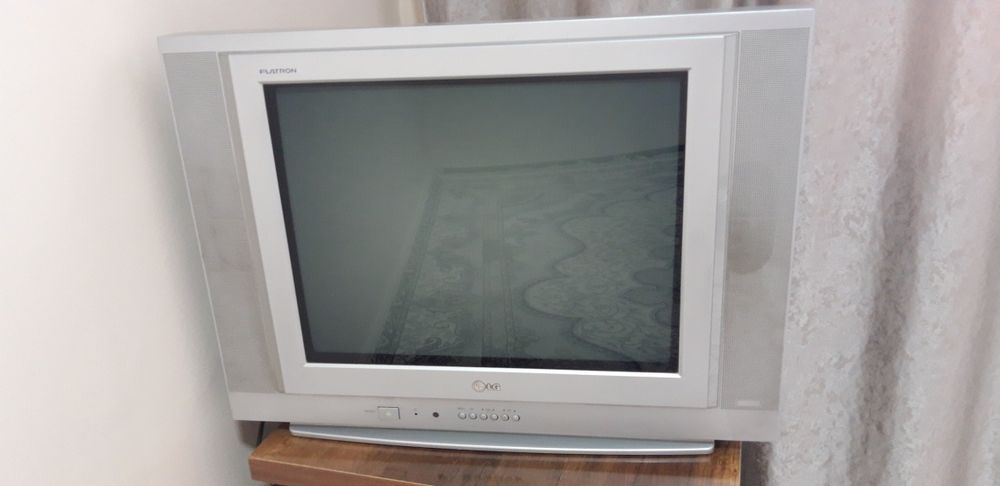 LG Flatron телевизори