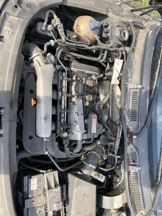 Consola Centrala Audi TT 8N 1998-2006 | Piese Plastic Acoperitoare Buton Radio Clima Scrumiera Priza Trim Suport Grila Grile Ventilatie Luneta Butoane
